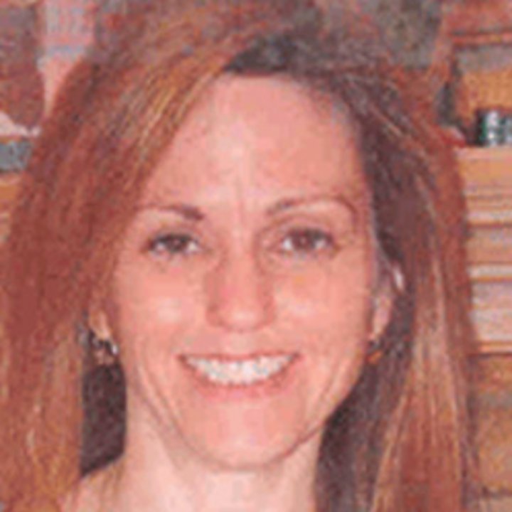 Dr. Lisa Scarvey, MD