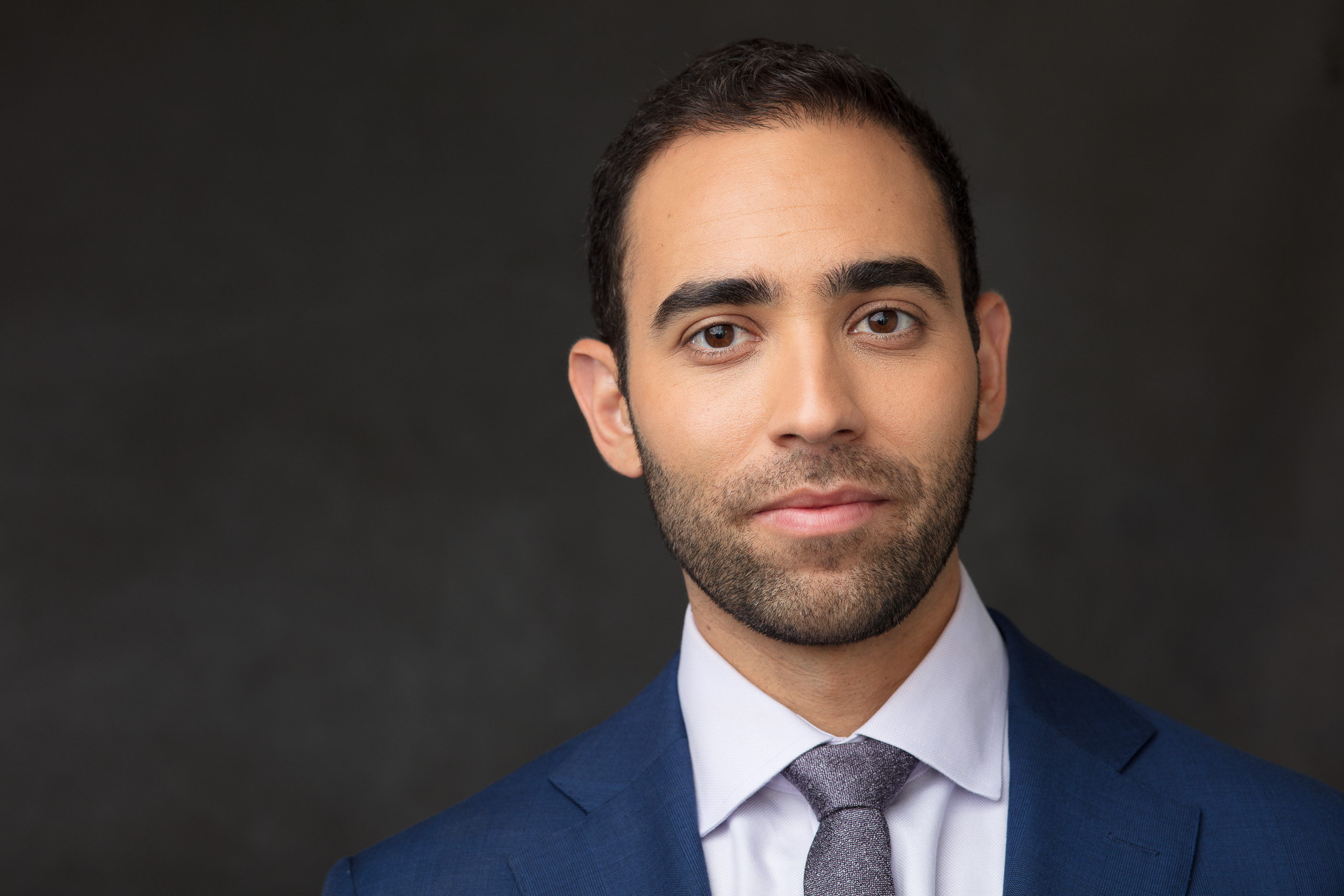 Dr. Leon Anijar