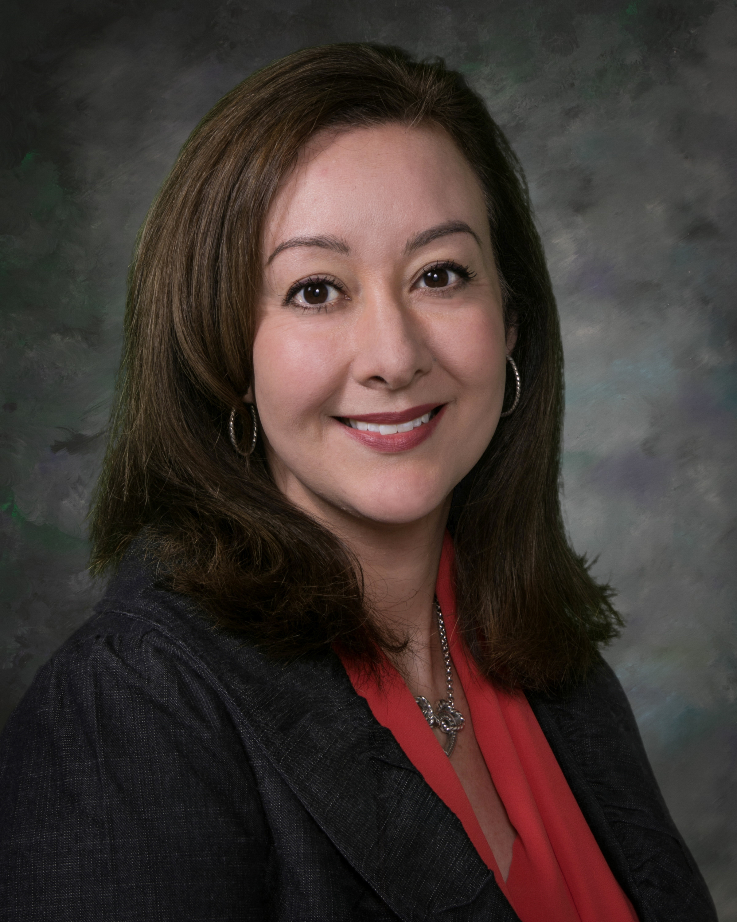 Dr. Karina Loya