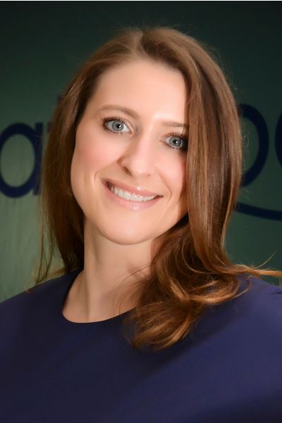 Dr. Alexandra Schmidt, MD