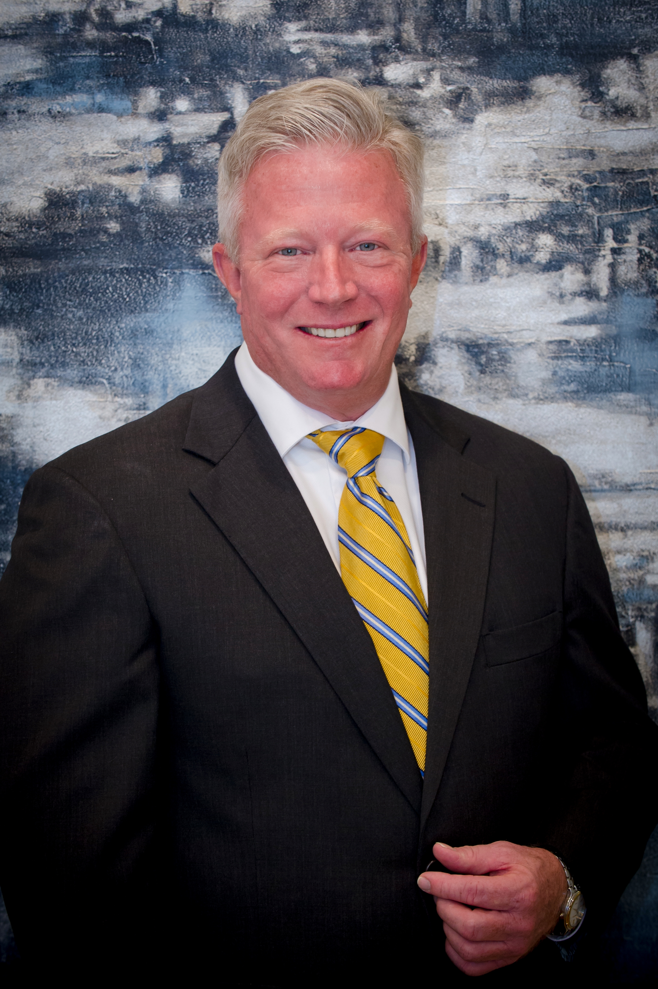 Dr. Mark Kneuper, MD