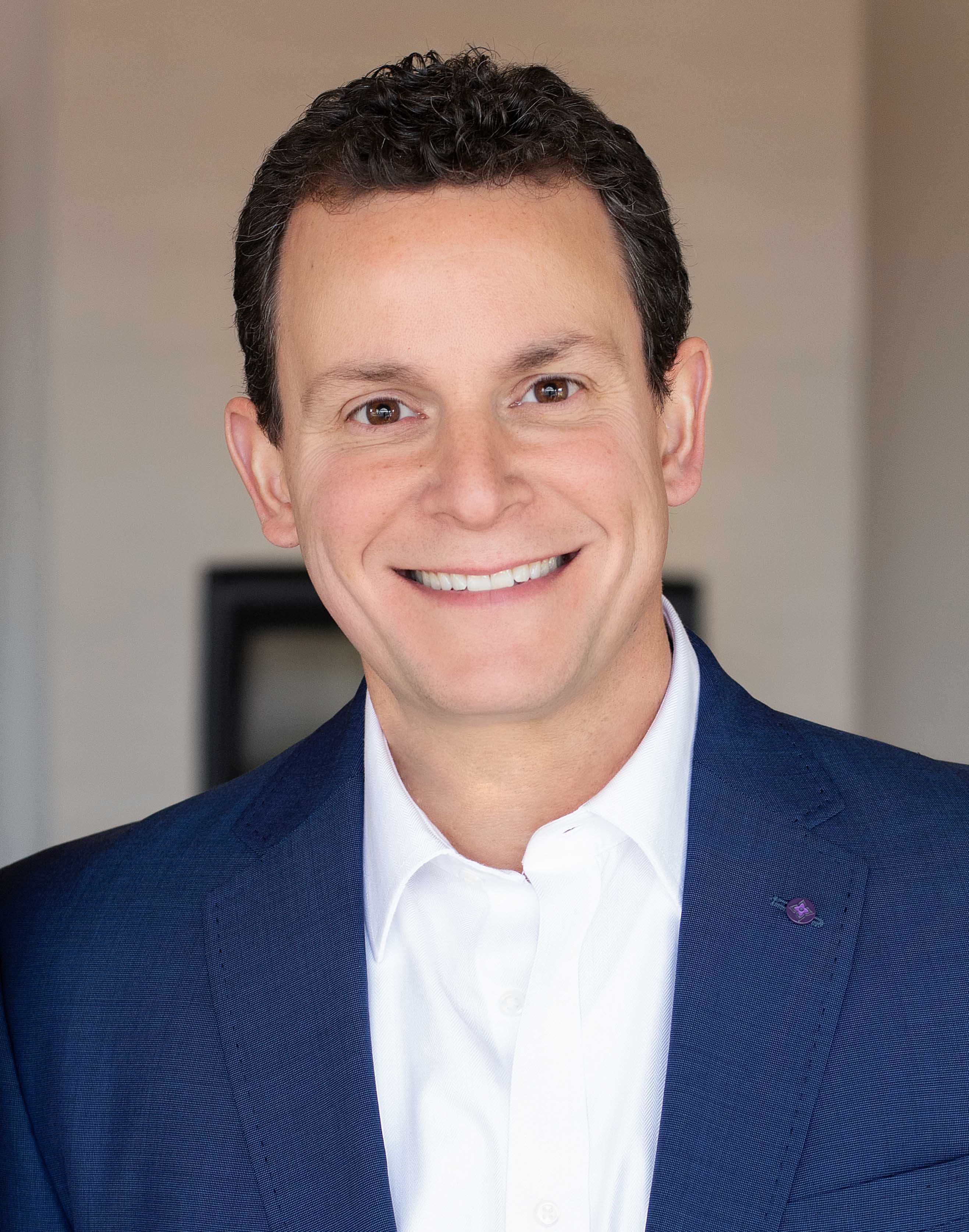 Dr. Steven Constantine, MD