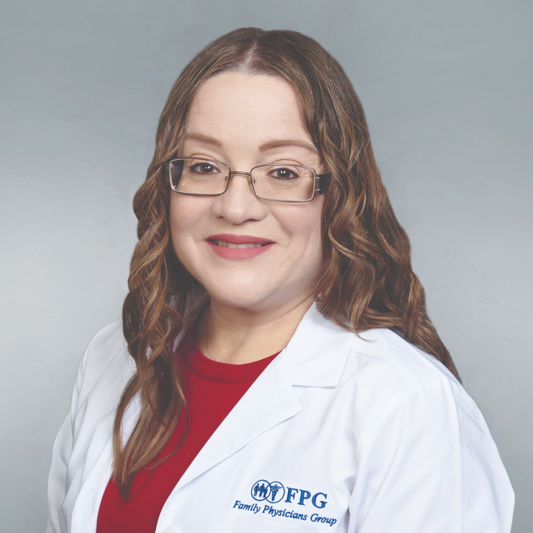 Dr. Yolanda Molinaris, MD