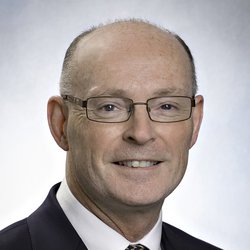 Dr. Ciaran Mcnamee, MD