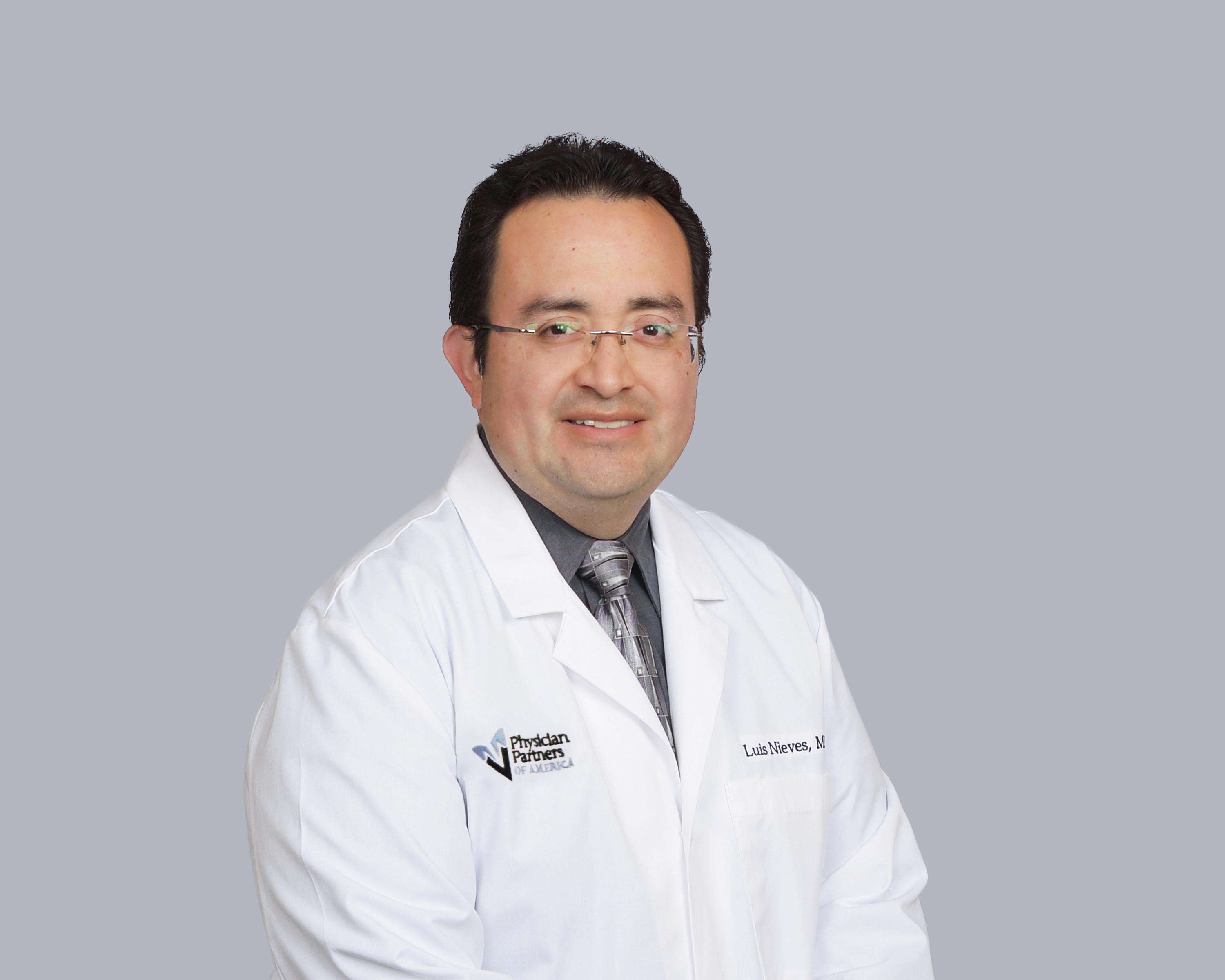 Dr. Luis Nieves, MD