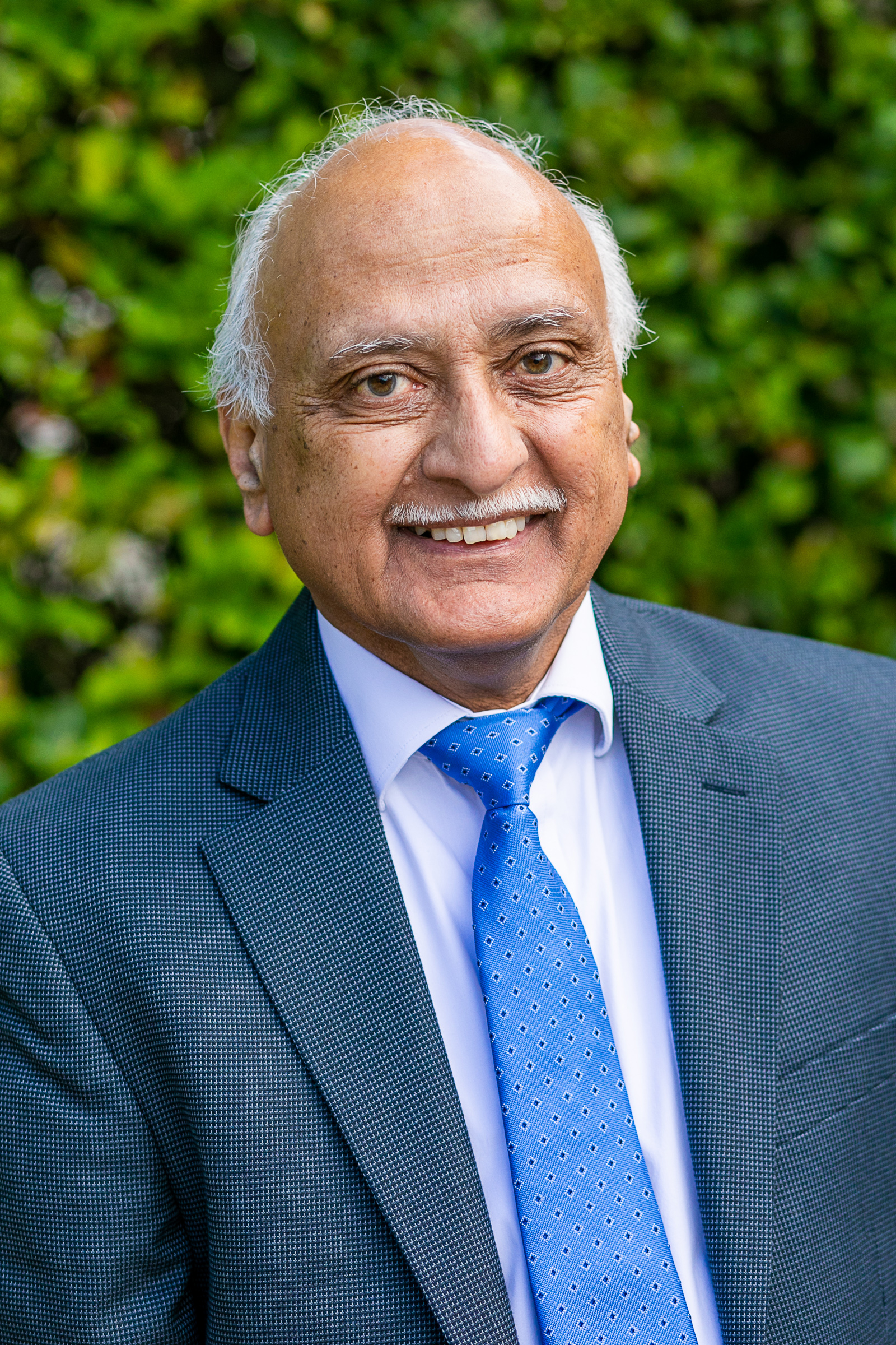 Dr. Shivakumar Hanubal, MD
