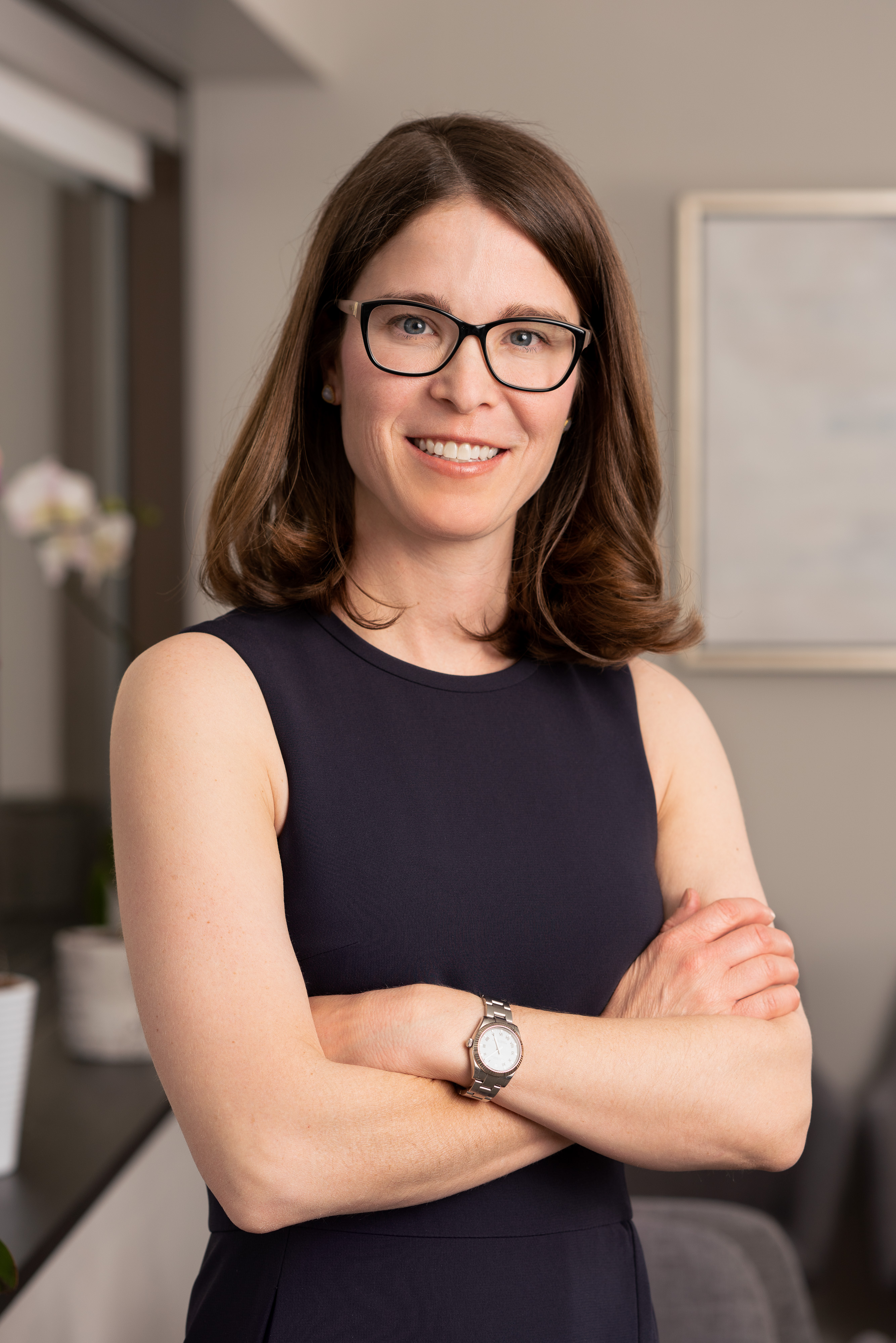 Dr. Nicole Neuschler, MD