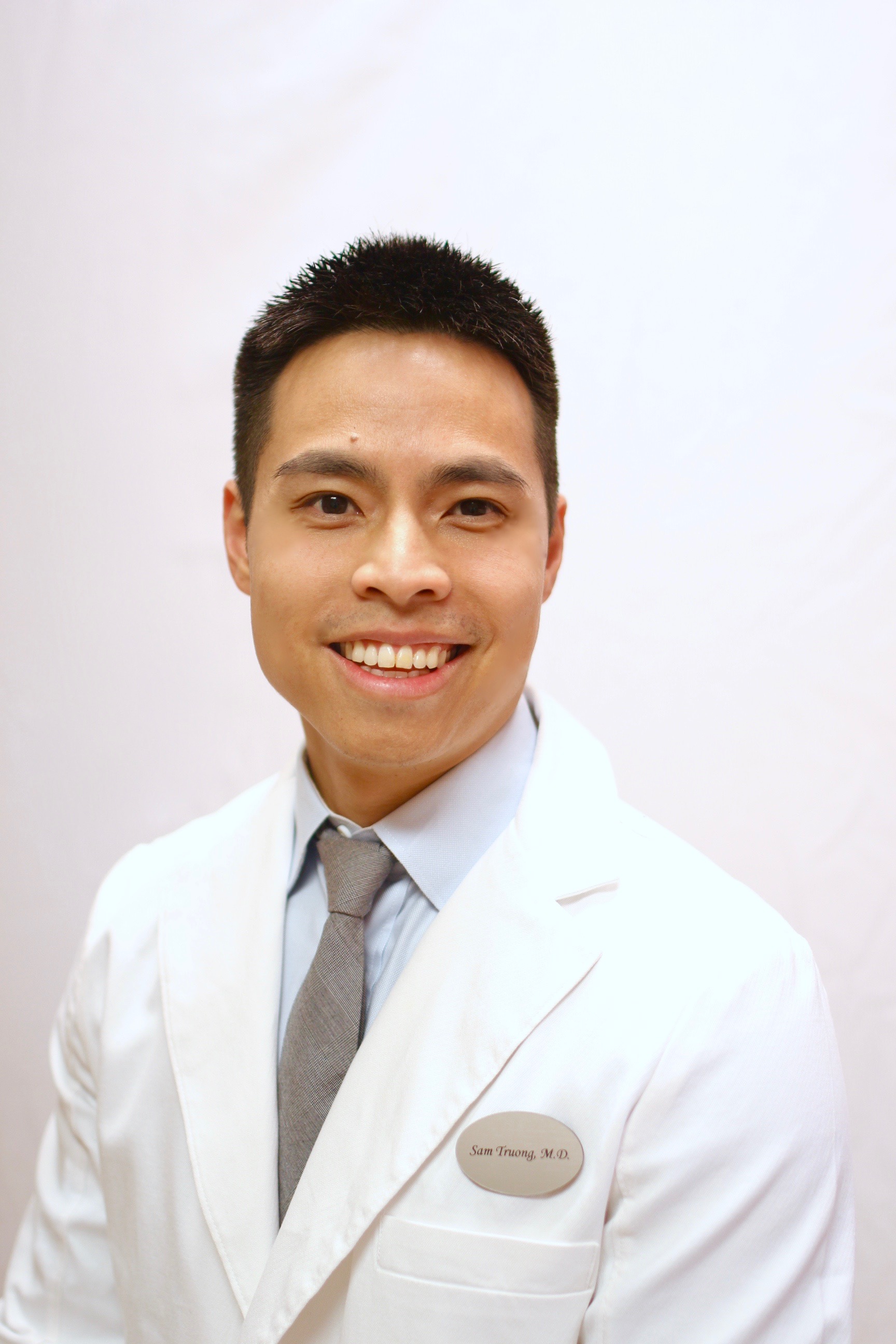 Dr. Sam Truong, MD