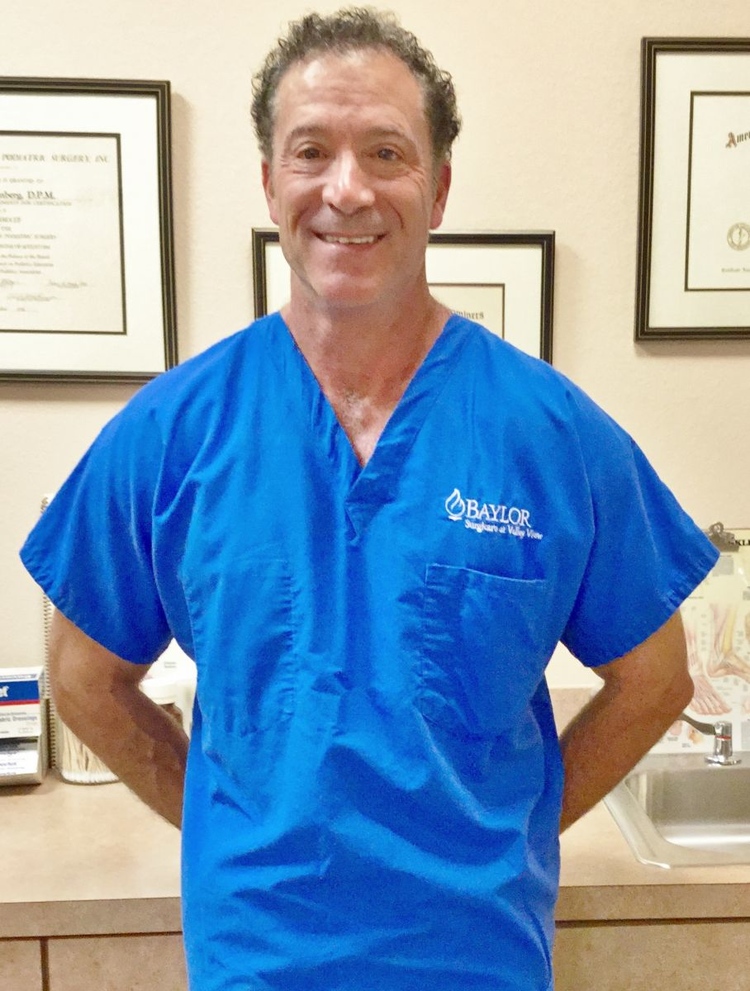 Dr. David Eisenberg