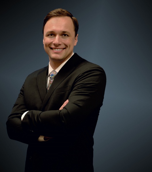 Dr. Tomasz Kosowski, MD
