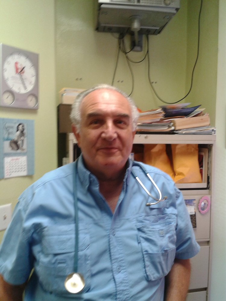 Dr. Alejandro Gil, MD