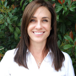 Dr. Jessica Cayce, MD