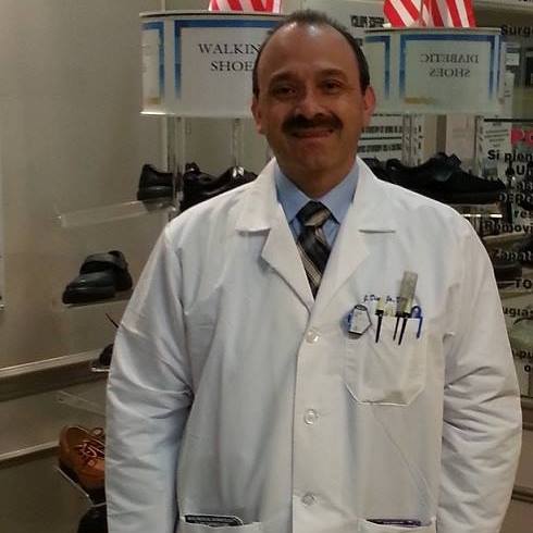 Dr. Joaquin Diaz