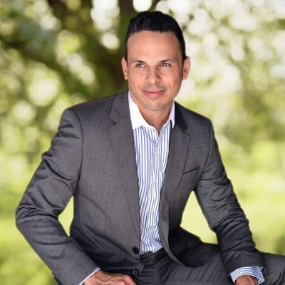 Dr. Arnold Valenson, MD