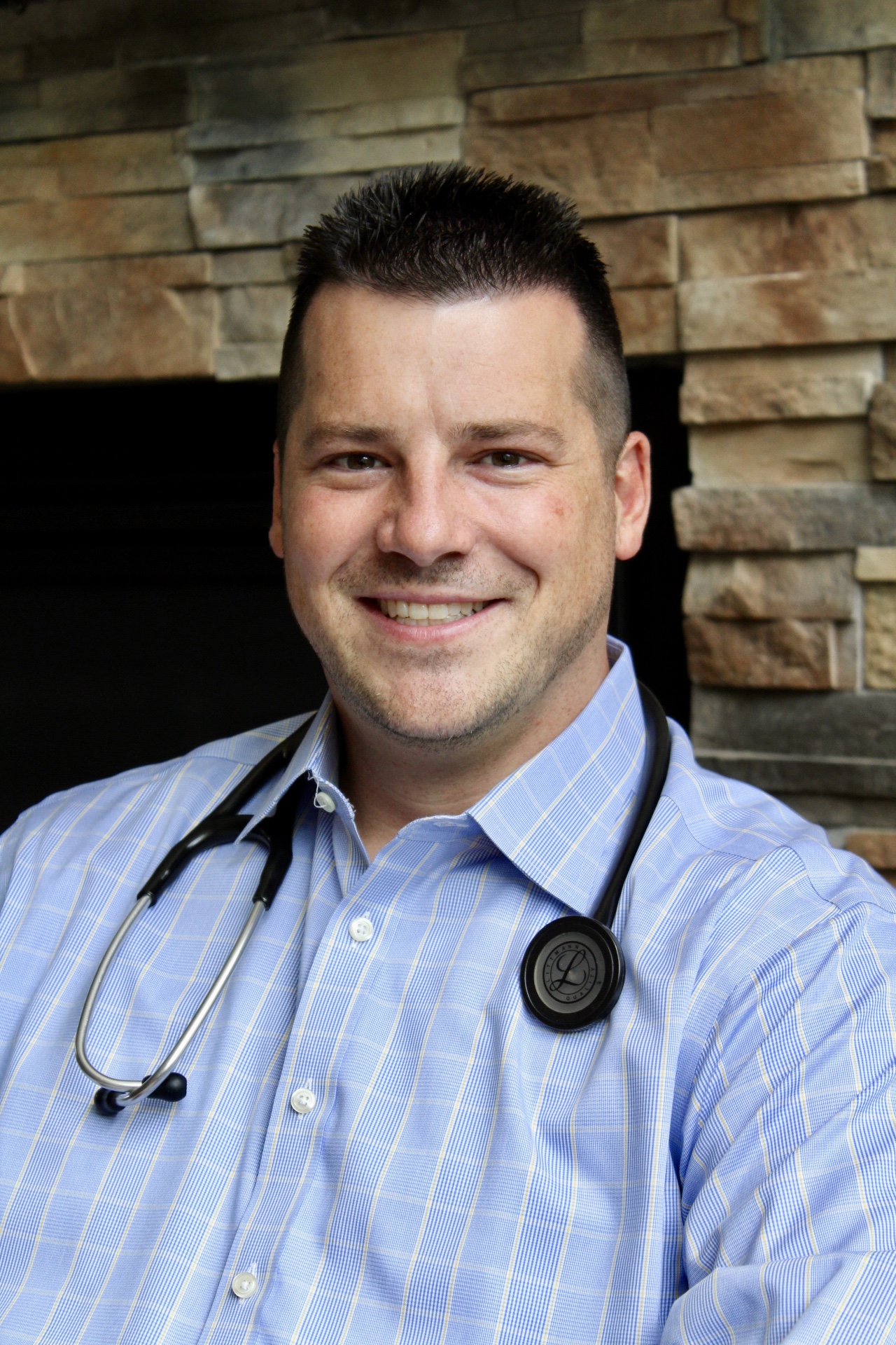 Dr. Nicholas Davis, MD