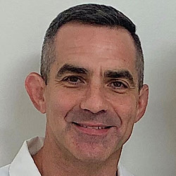 Dr. Eric Bluman, MD
