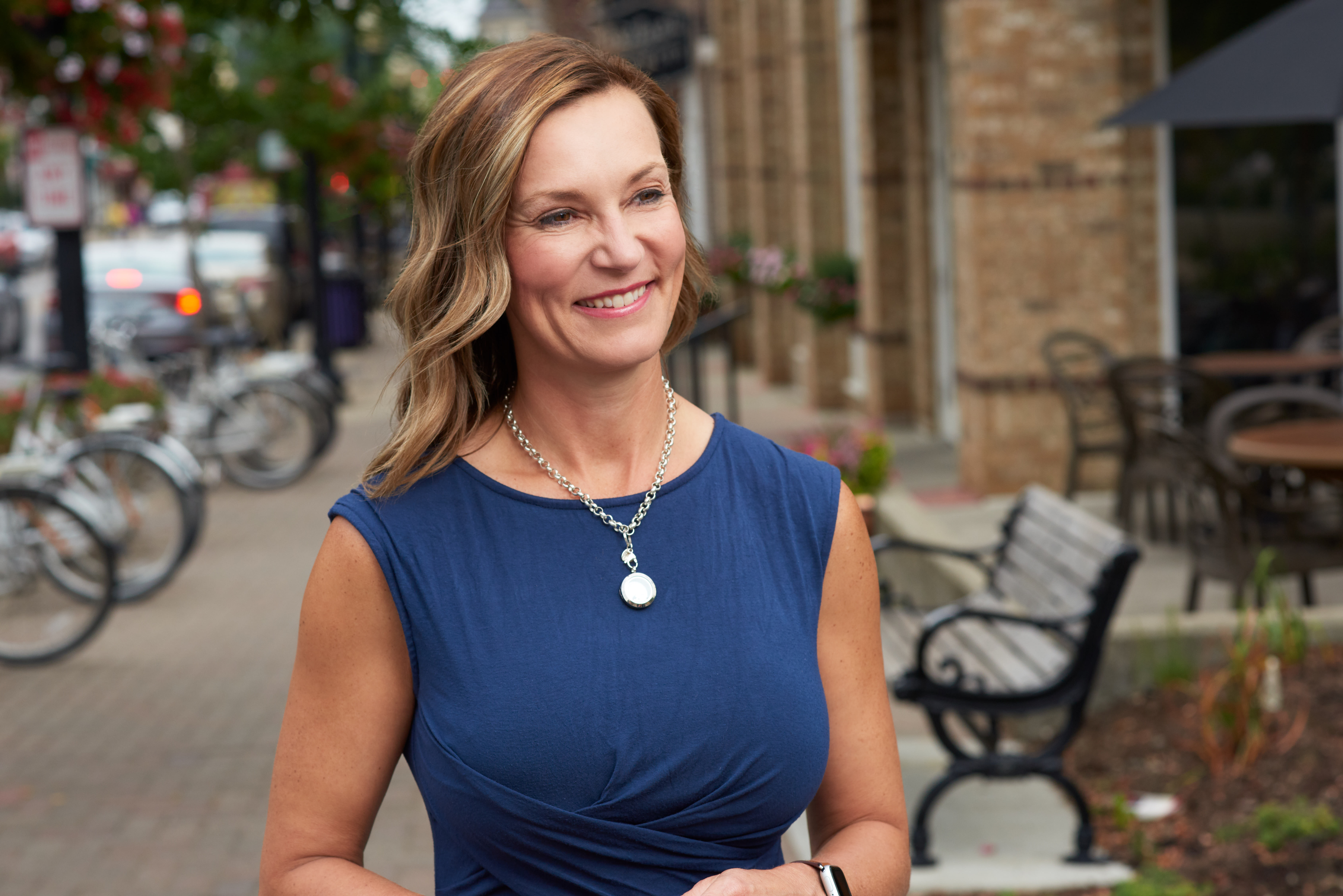 Dr. Amy Moon, MD