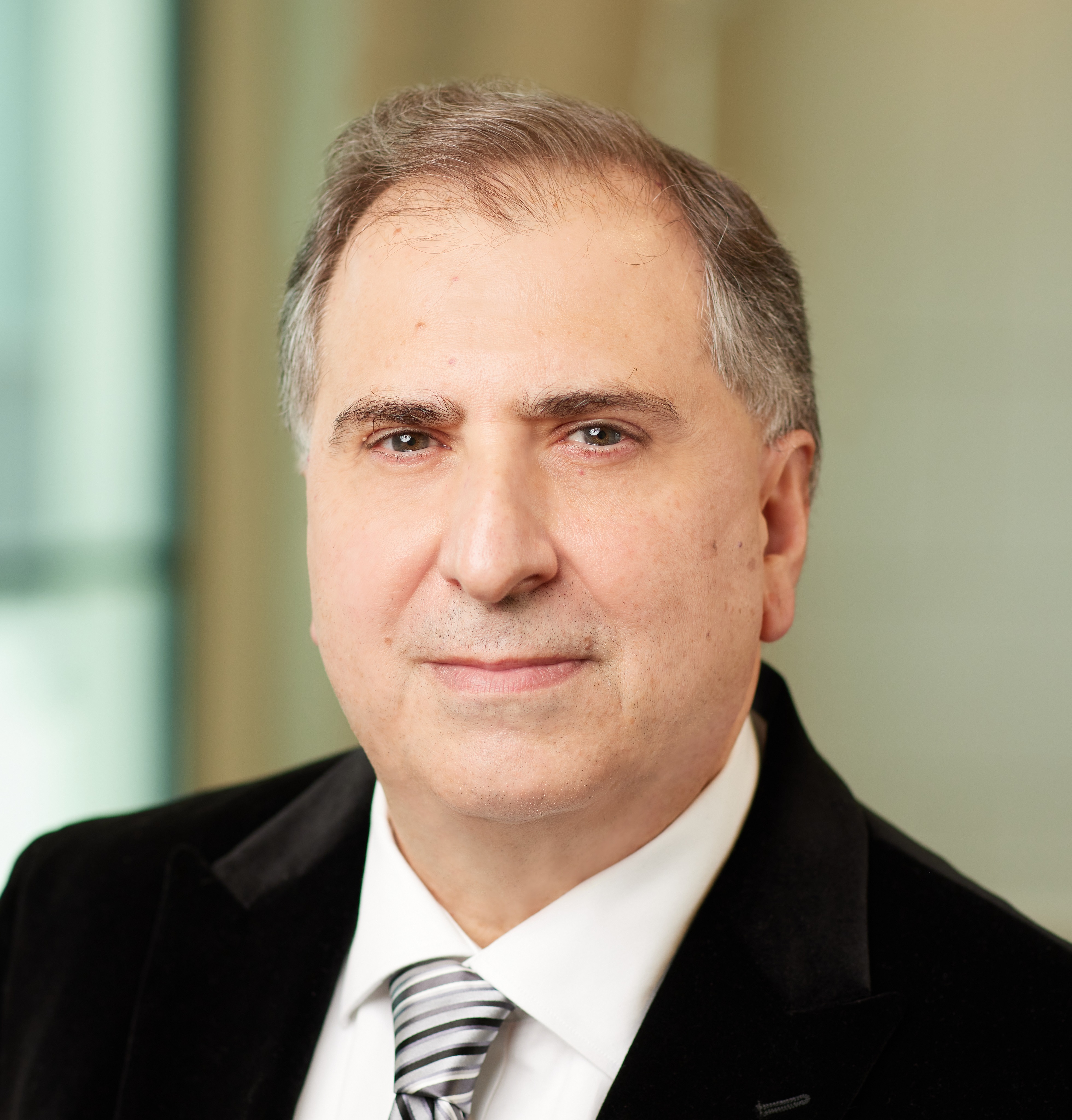 Dr. Kaisar Yammine