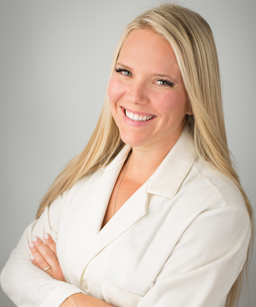 Dr. Sara Schultz, MD