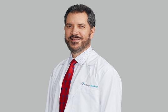 Dr. Luis Irizarry, MD