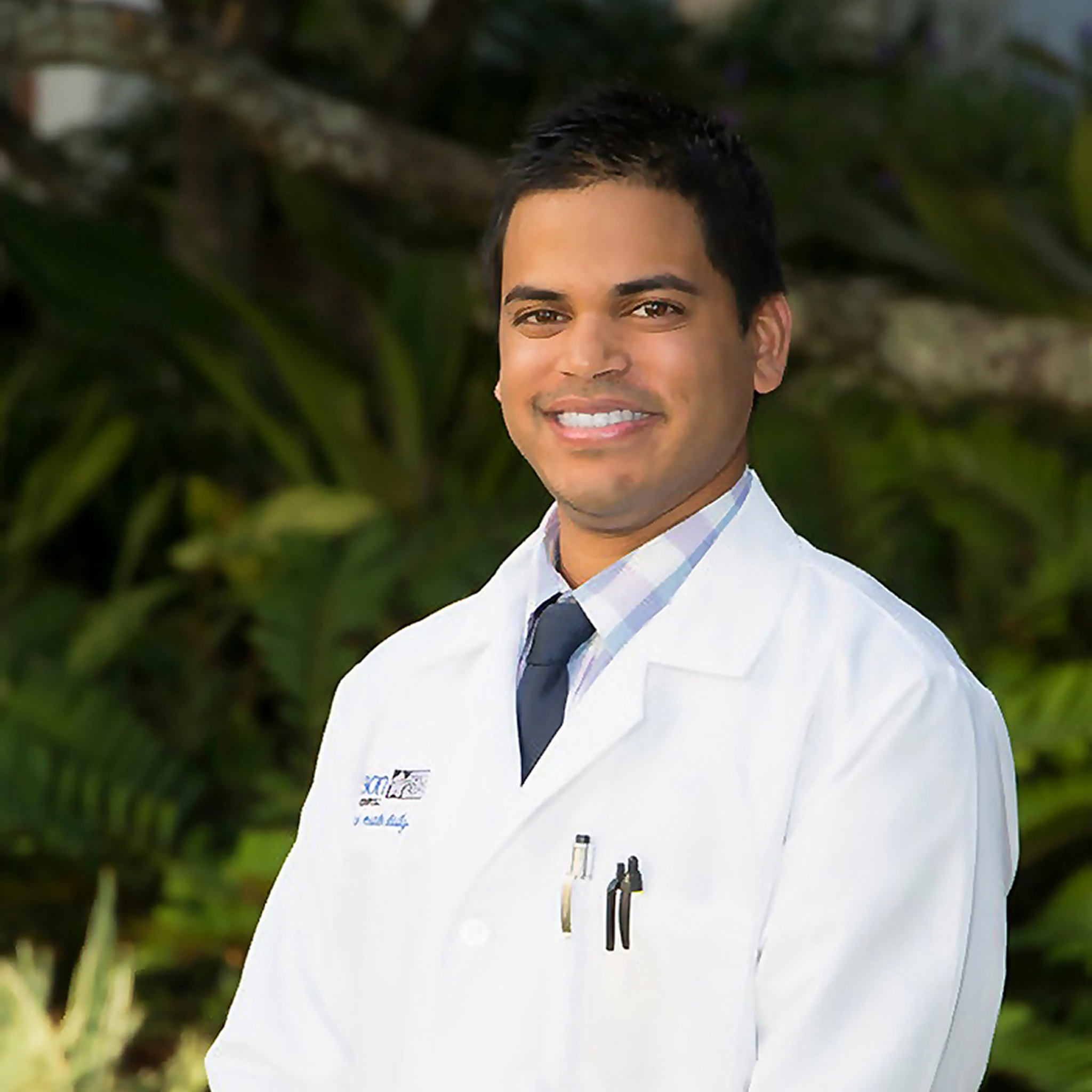 Dr. Robert Ali, MD