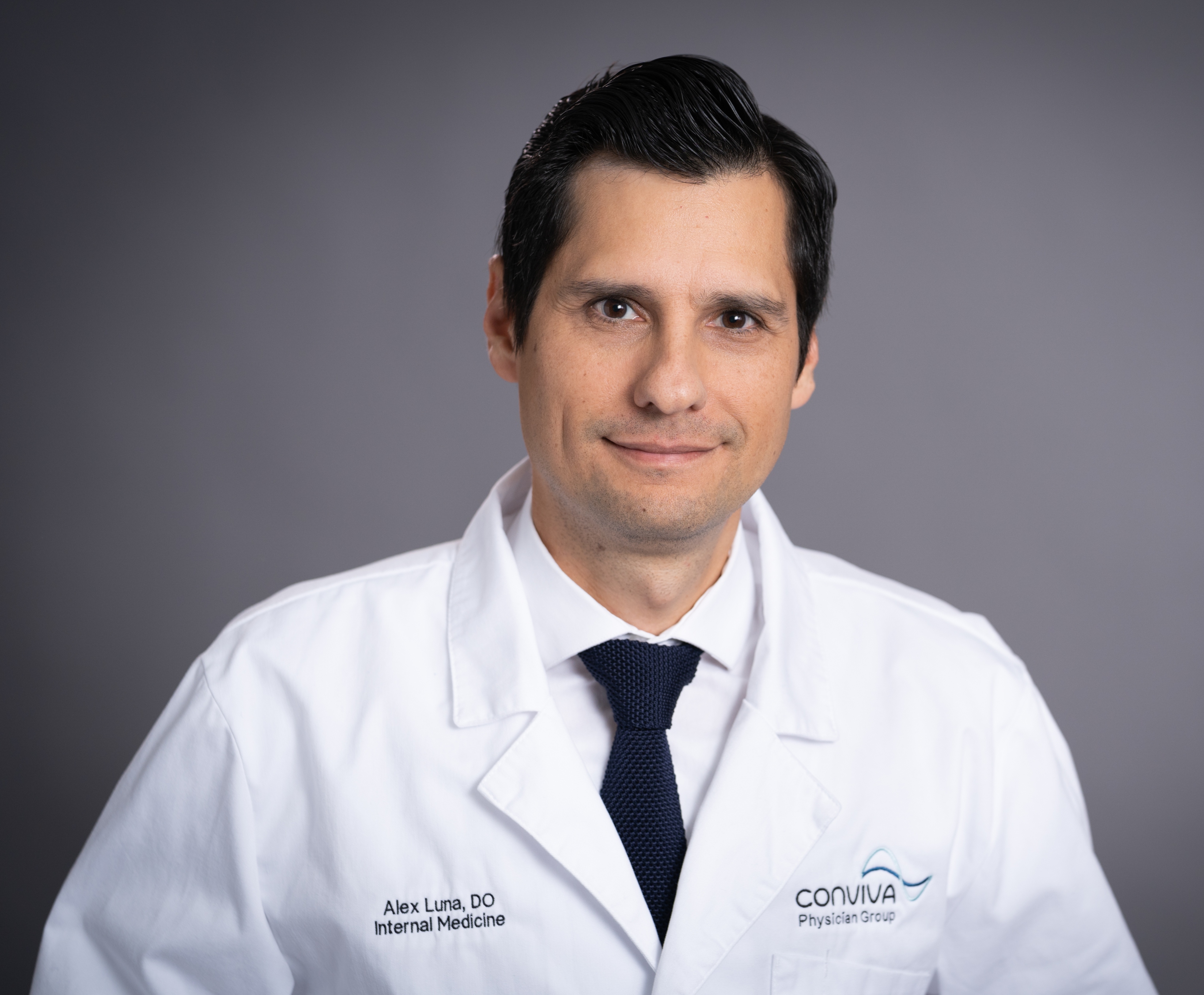 Dr. Alejandro Luna, DO