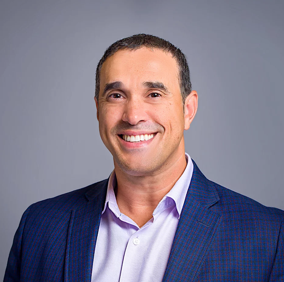 Dr. Luis Betancourt, MD