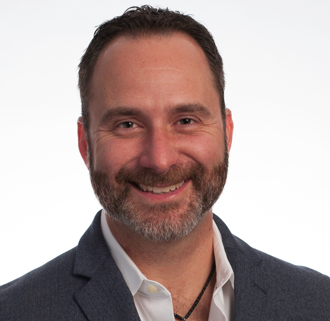 Dr. Steven Earle, MD