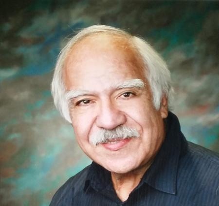 Dr. Carlos Flores