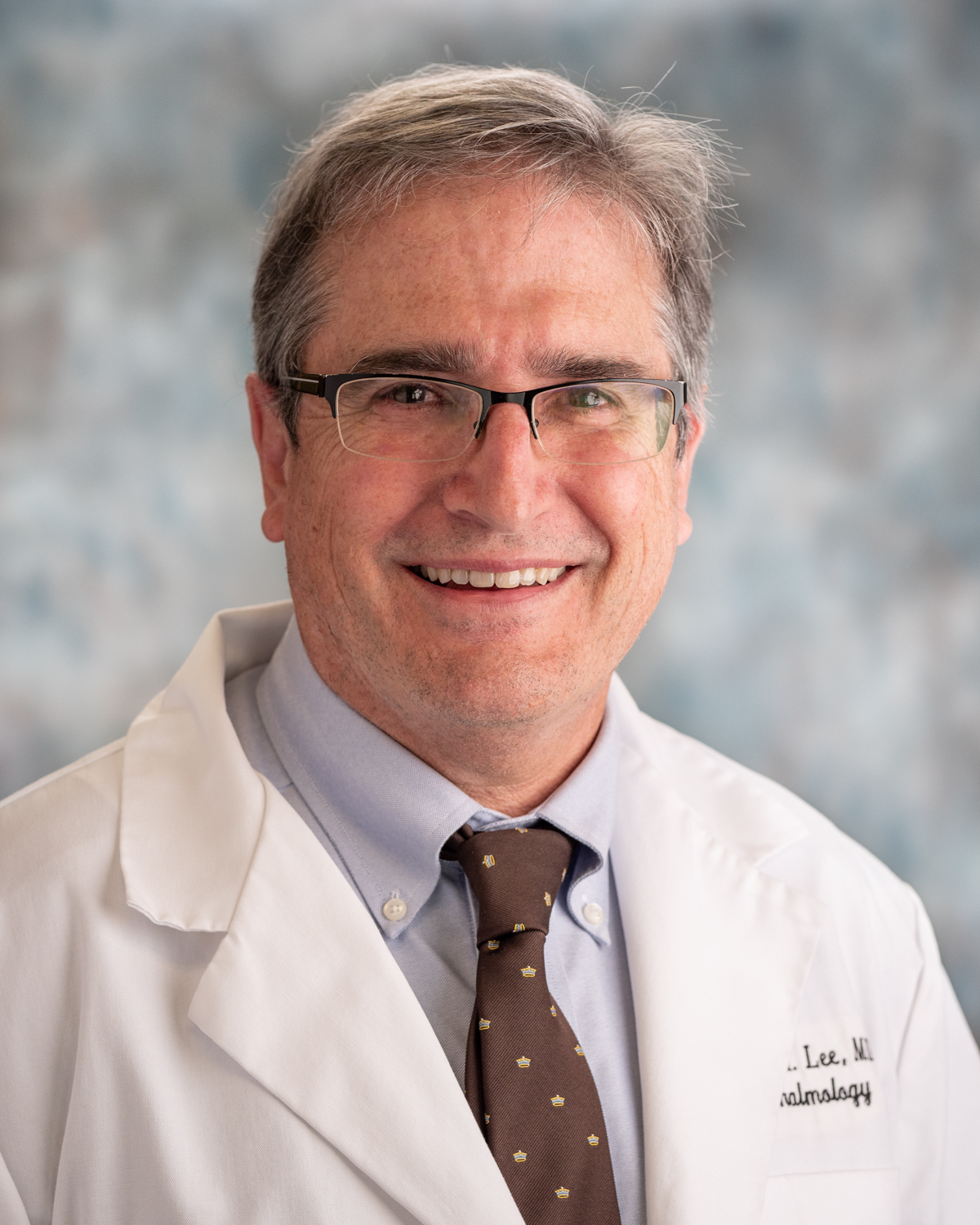 Dr. William Lee, MD