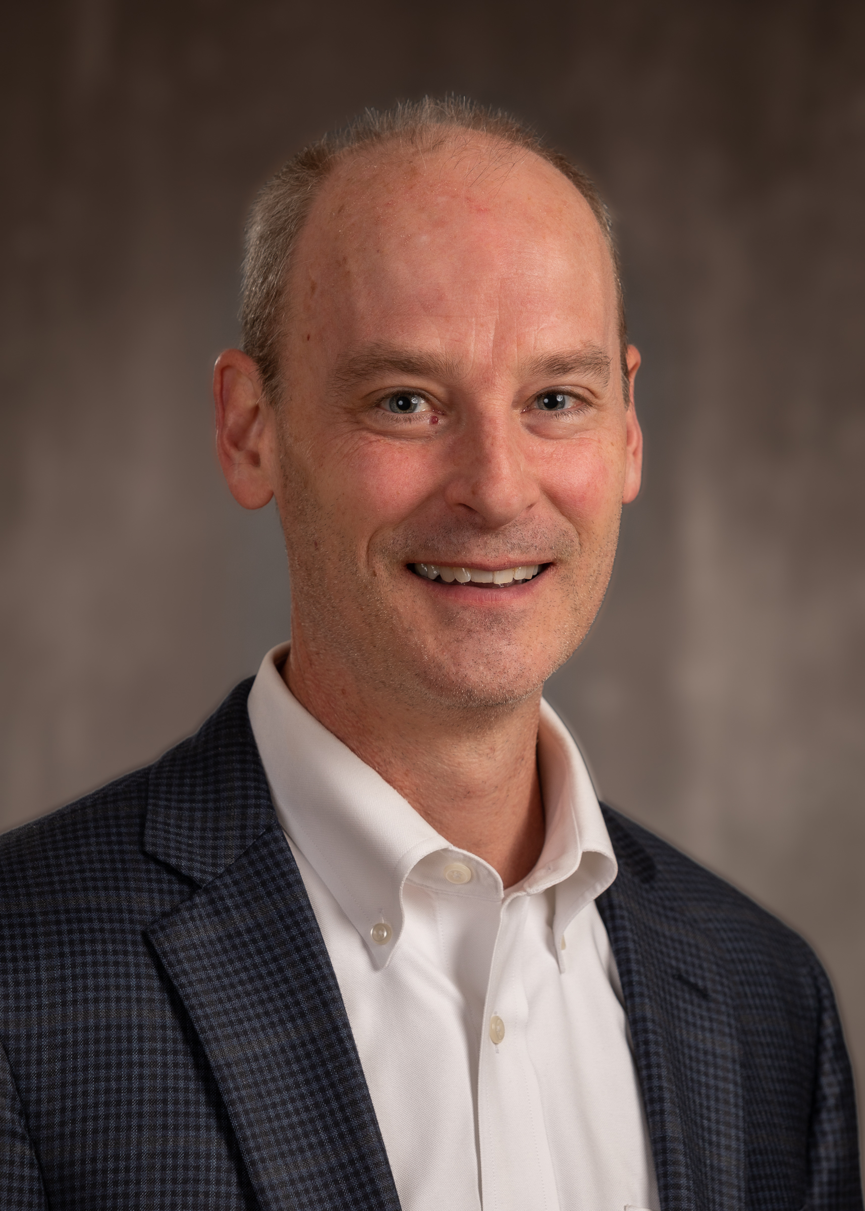 Dr. Thomas Brosnan, MD