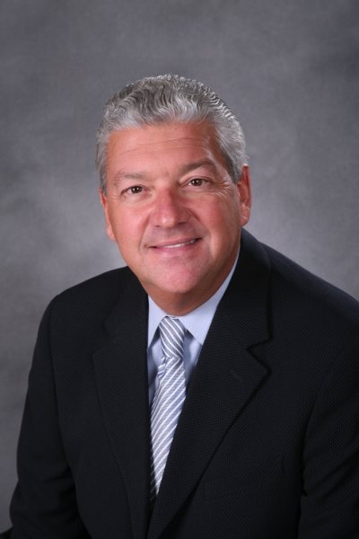 Dr. Craig Halihan