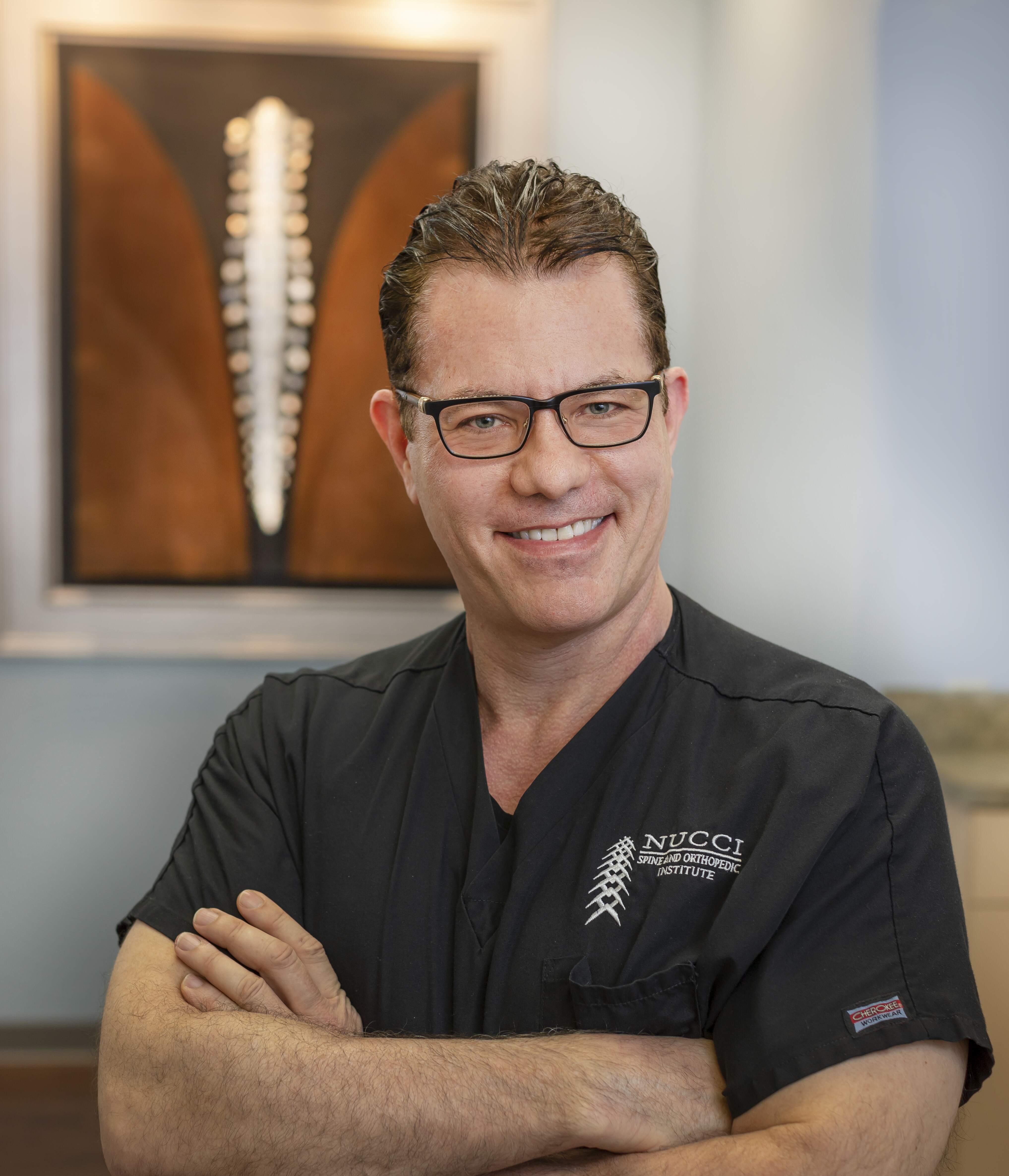 Dr. Robbert Nucci, MD
