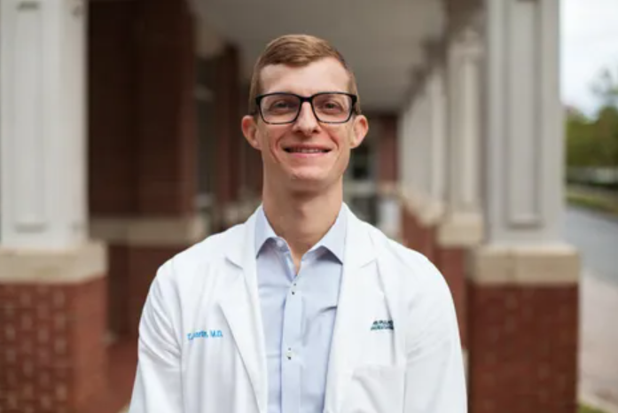 Dr. Thomas Martin, MD