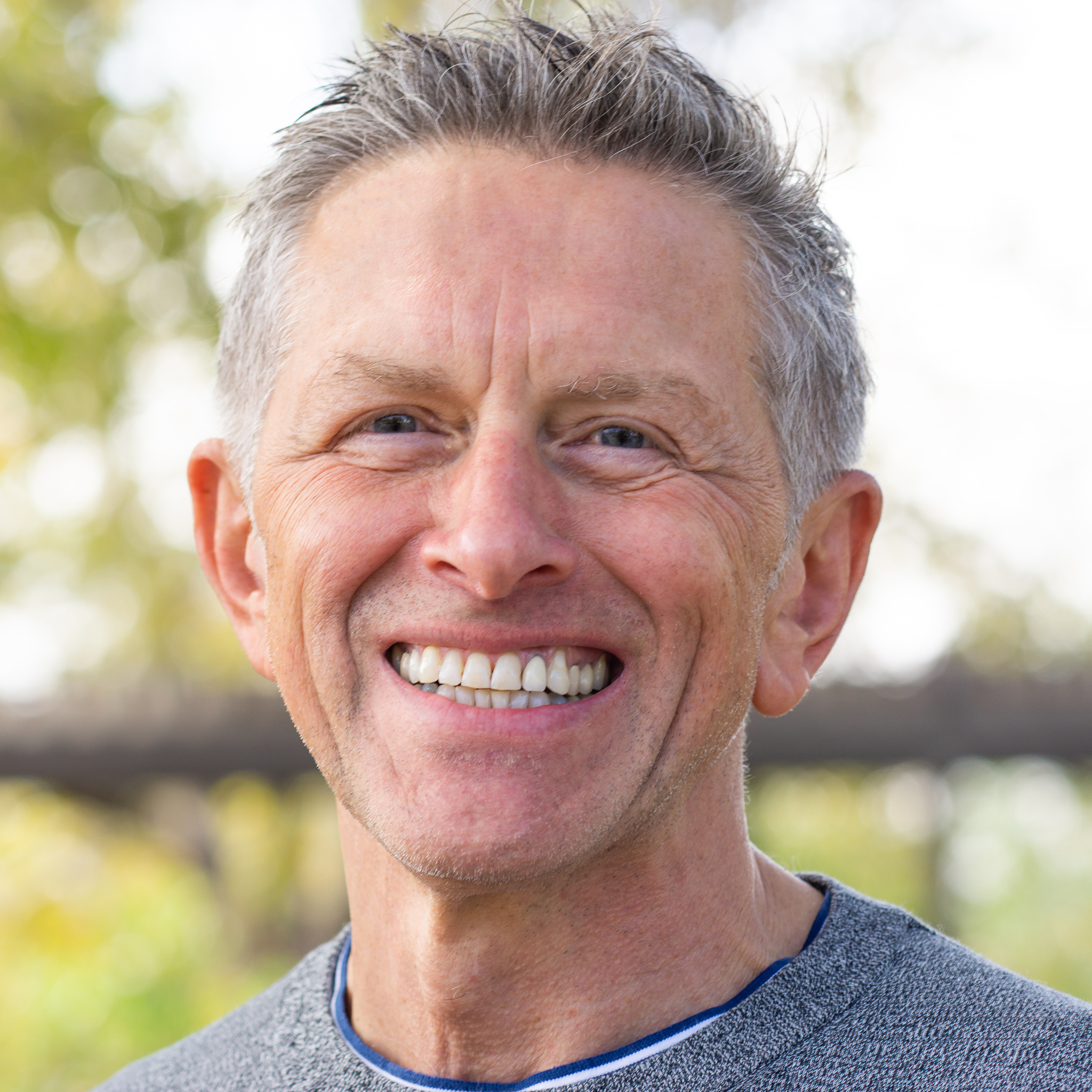 Dr. Edward Valkov, MD