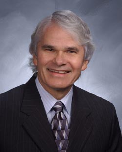 Dr. Robert Soderstrom, MD