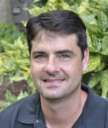 Dr. David Lewis, MD