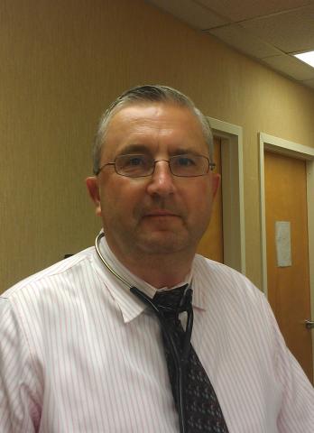 Dr. Marek Majoch, MD