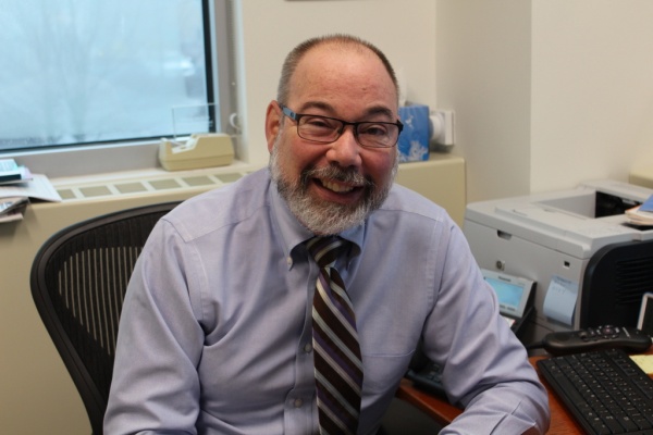 Dr. Evan Geller