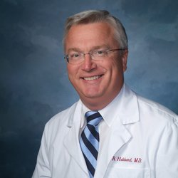 Dr. Roberto Martinez, MD
