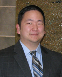 Dr. Robert Kwon, MD