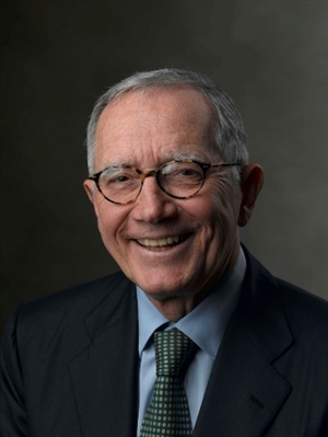 Dr. Lawrence Yannuzzi, MD