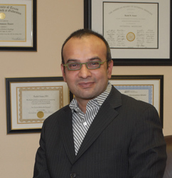 Dr. Kashif Ansari, MD