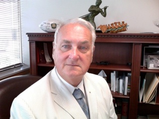 Dr. Kenneth Yuska, MD