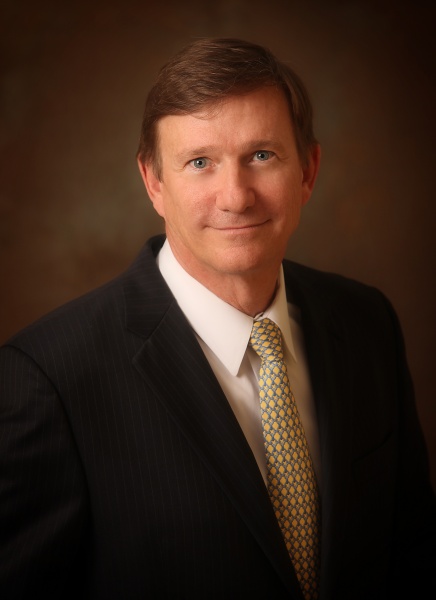 Dr. Braun Graham, MD