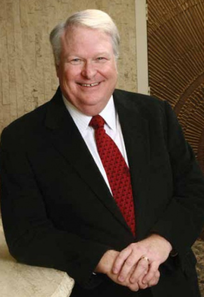 Dr. Robert Peterson