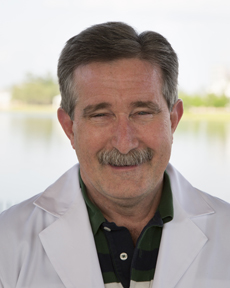 Dr. Doyle Huey, MD