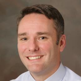 Dr. Andrew Summers, MD