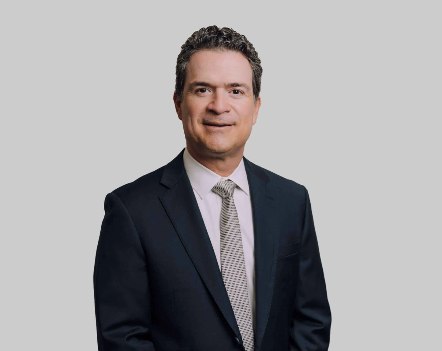 Dr. Alfredo Paredes, MD