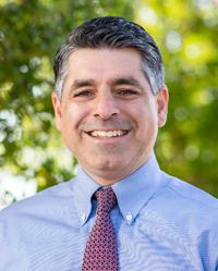 Dr. Ari Umutyan, MD